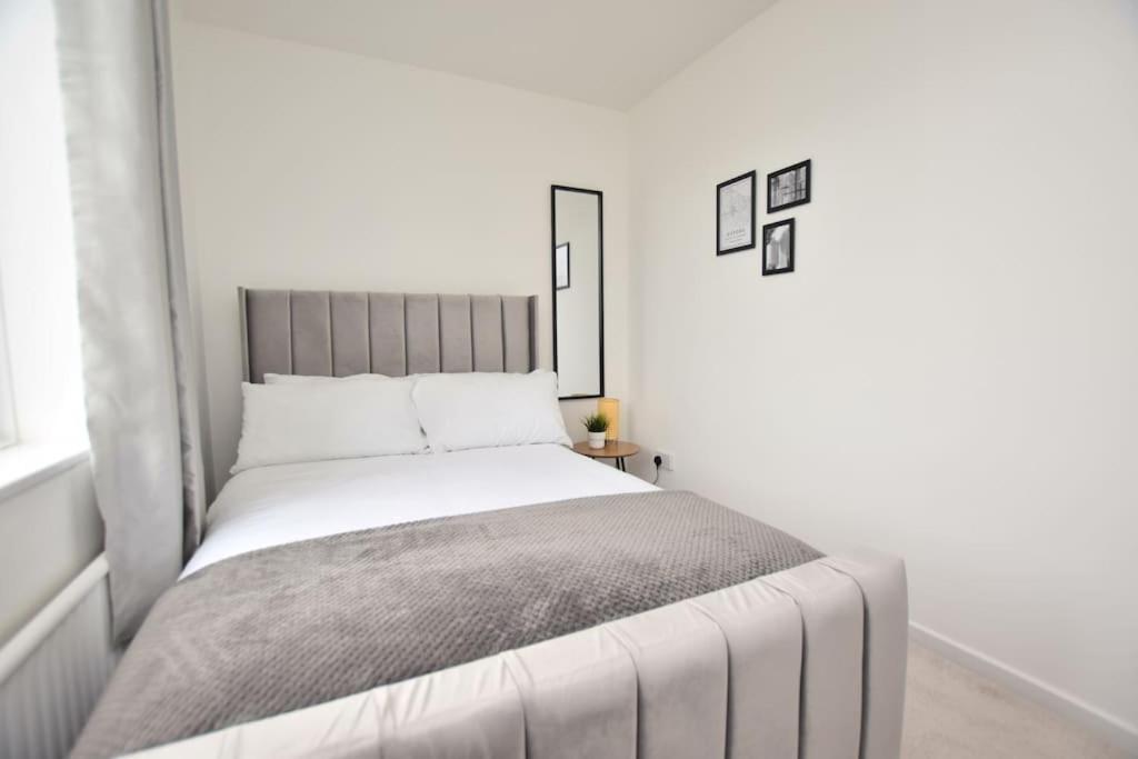 Luxury Central Oxford Detached Home מראה חיצוני תמונה